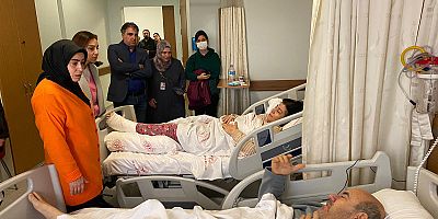 BAŞKAN YAZICI’NIN EŞİ FATMA YAZICI’DAN TEDAVİ GÖREN DEPREMZEDELERE ZİYARET