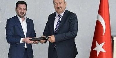Büyük Birlik Partisi Pendik İlçe Başkanı Ceylan'dan Hayırlı Olsun Ziyareti