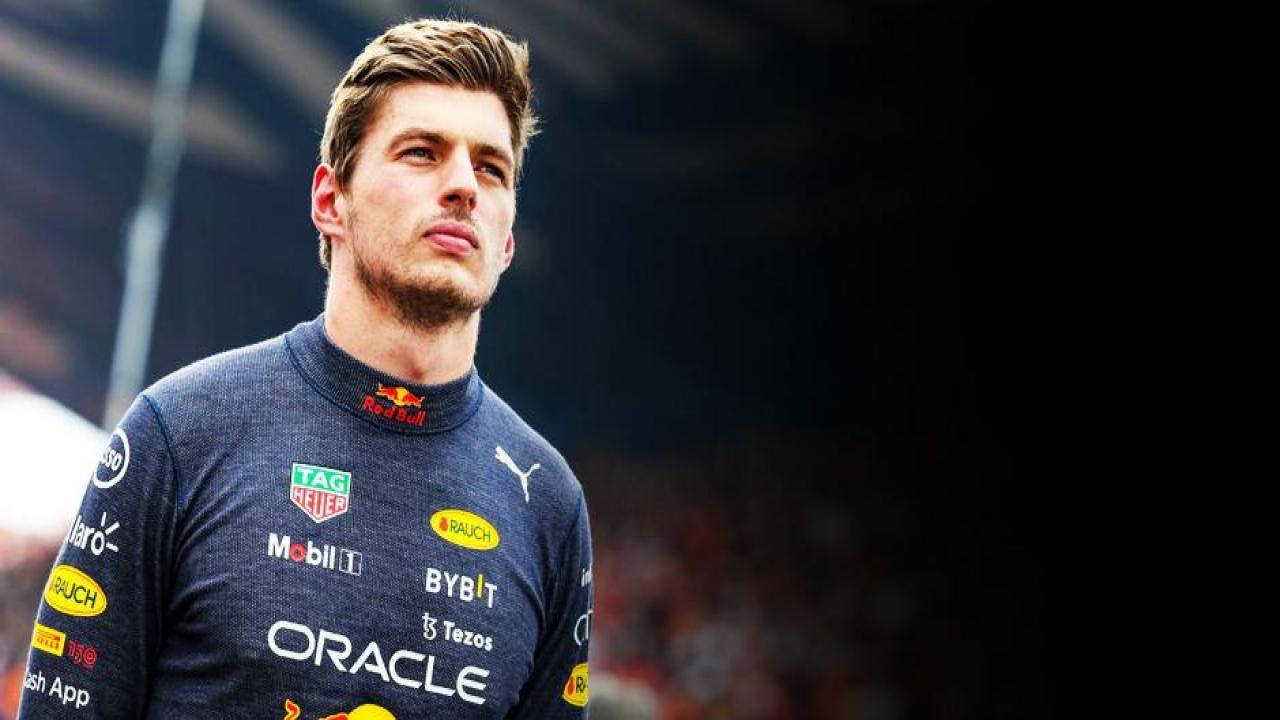 Formula 1'de şampiyon Max Verstappen!