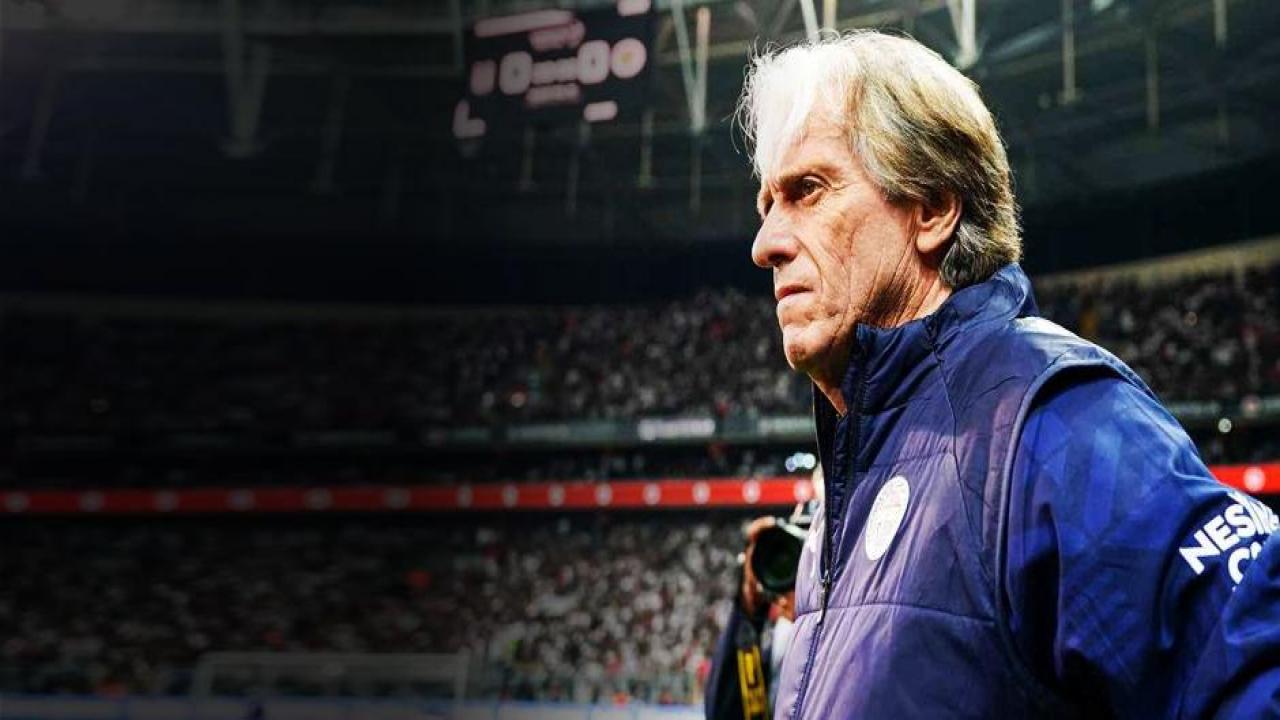Jorge Jesus şaşırtmadı! Yine aynısını yaptı
