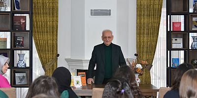 “Nasıl ve ne okumalıyız?” sorularını cevapladı