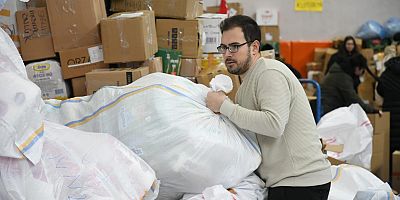 Pendik’te yardım seferberliği devam ediyor