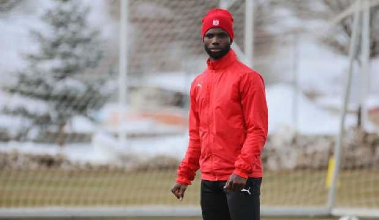 Sivasspor'da Moussa Konate ve Samba Camara sakatlandı